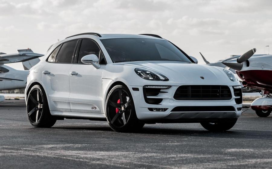 Porsche Macan GTS on Vossen Wheels (CV3R) '2018